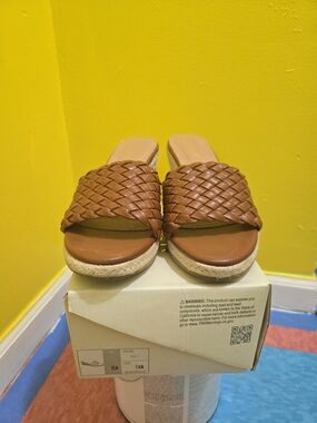 KAYLEEN By Los Angeles Tan Woven Slide Sandals